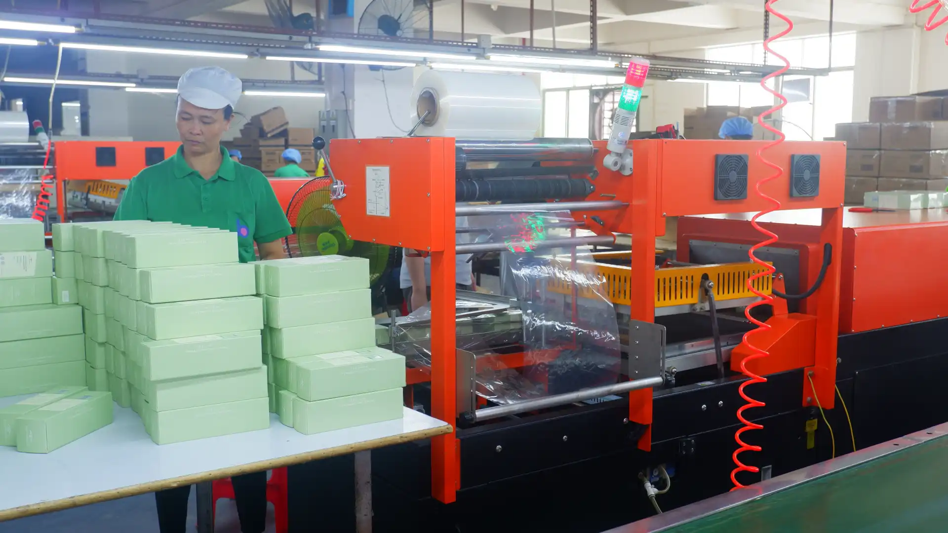 Large packaging machine Large packaging machine